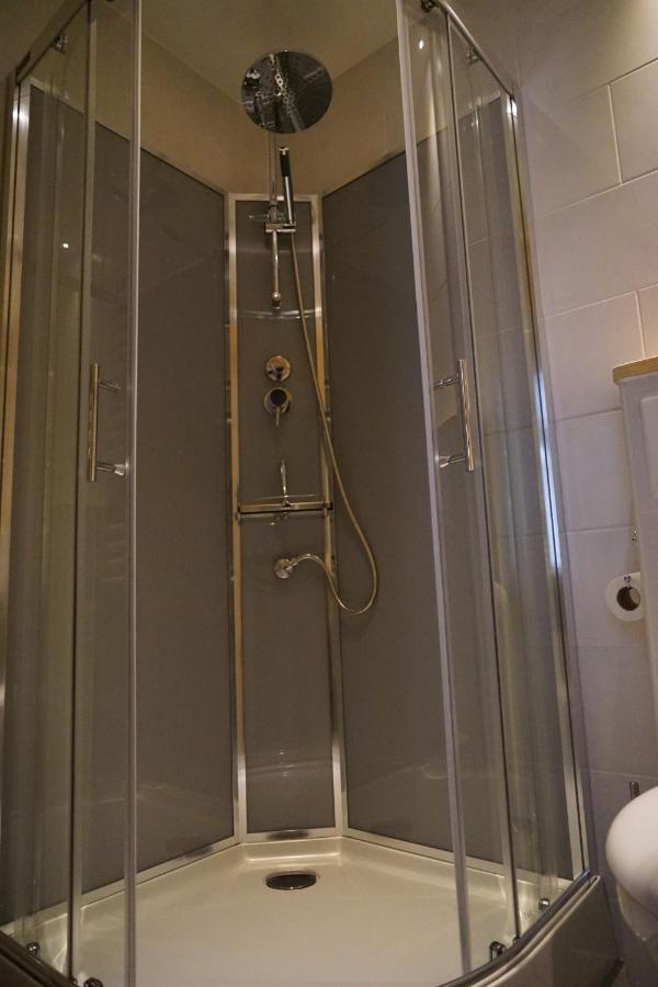 Bed and Breakfast Domaine Airborne Carentan-les-Marais Esterno foto